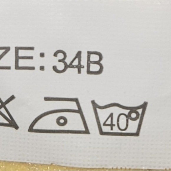 Lace Yellow Bralette with Adjustable Straps - Picture 3 of 3